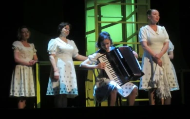 В воронежском драмтеатре показали антивоенный спектакль 