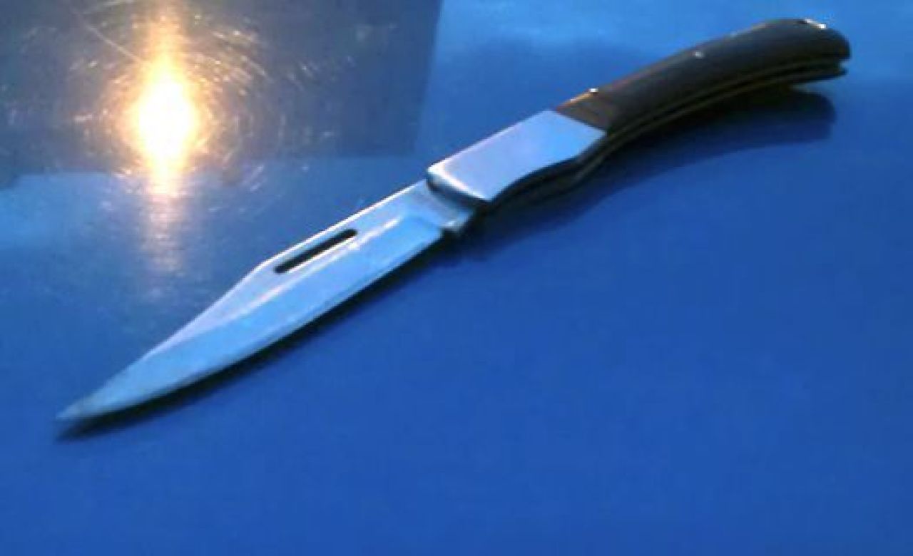 В Воронеже мужчина пырнул ножом собутыльника и ушел домой спать