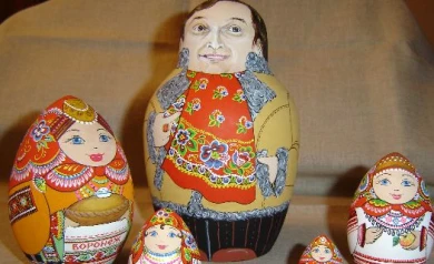 Звезда телевидения был в восторге от воронежской матрешки