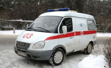 В Воронеже автомобилист избил водителя скорой за стоянку у подъезда больного