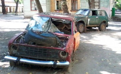 В Нововоронеже нашли способ убрать из дворов бесхозные машины