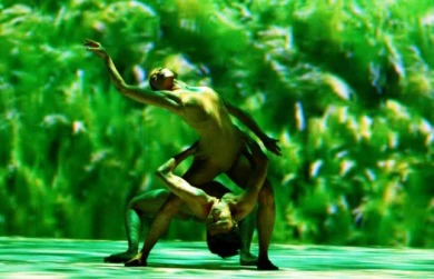 Театральный Платоновфест: «Фро» в цветах Малевича, балет о рисе и пародия на программу «Время»