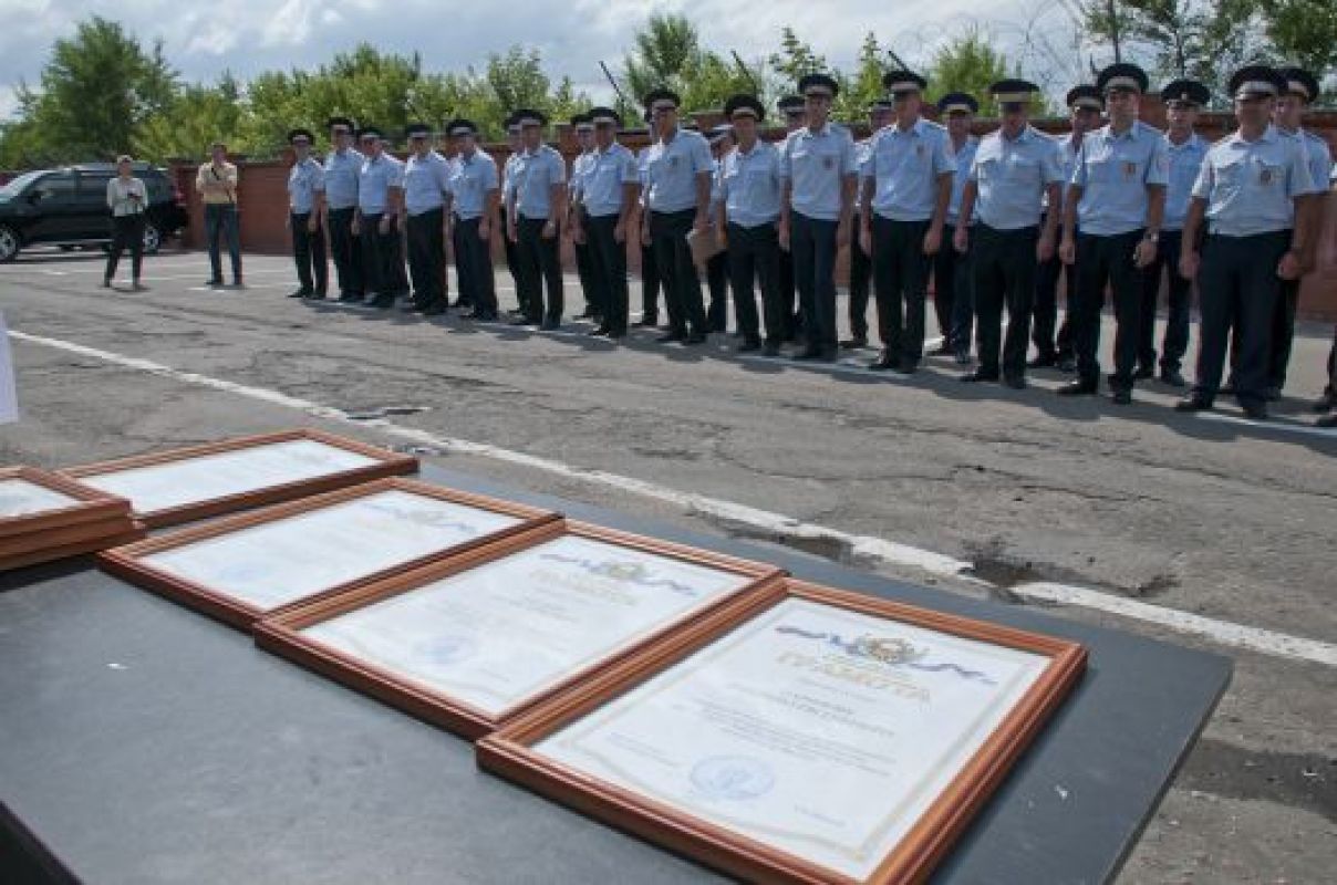 Лучший гаишник Воронежской области несёт службу в Семилуках
