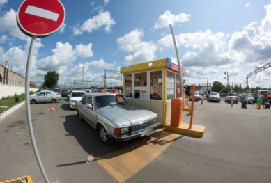 Почему у станции «Придача» теперь невозможно припарковаться бесплатно?