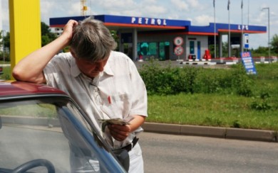 Почему в Воронеже снова дорожает бензин?