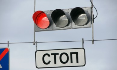 Воронежцы добиваются установки светофора у остановки, где сбивают людей