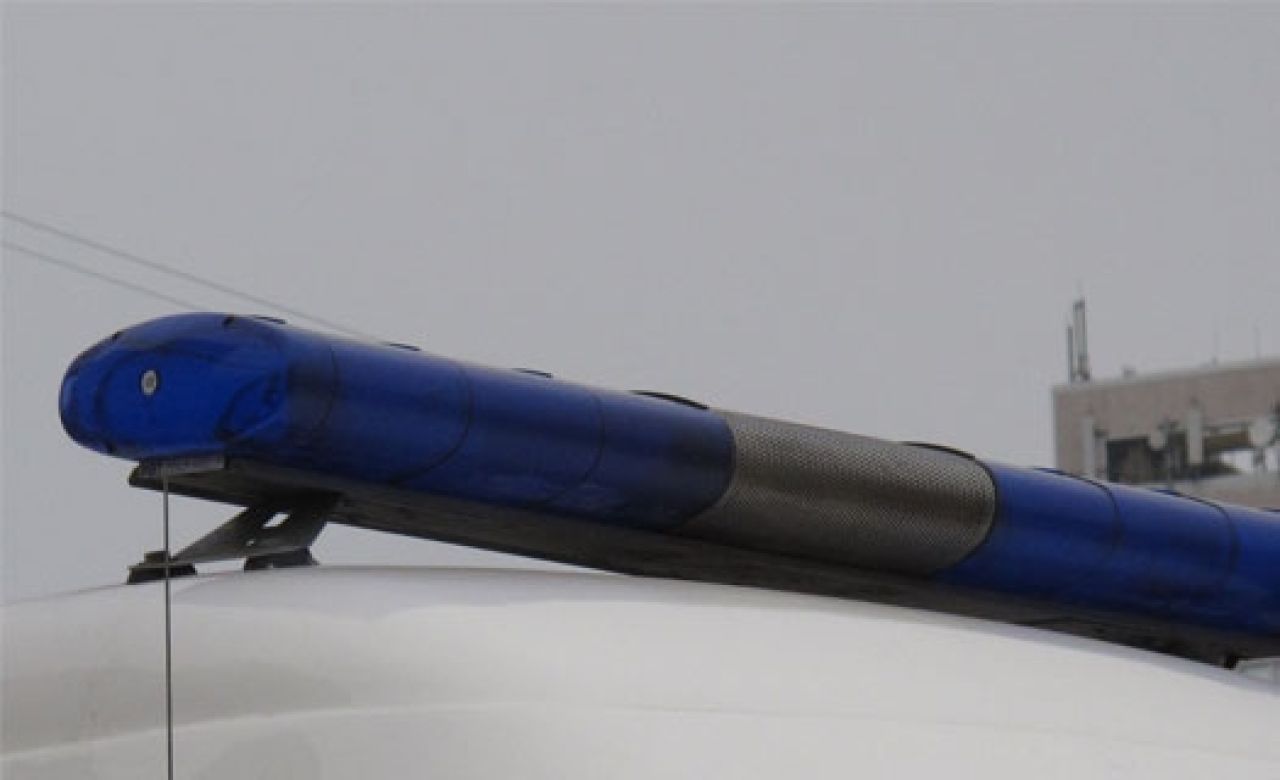 В Воронежской области КамАЗ врезался во впереди едущий автобус