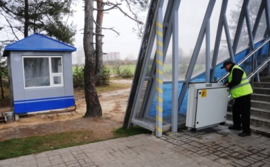 В Воронеже не работают подъёмники для инвалидов в переходах