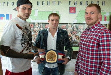 На «Битве за Воронеж-2» боксёр Андрей Князев будет отстаивать звание чемпиона Ро...