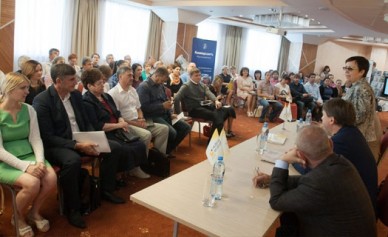 Журналисты Черноземья обсуждают в Воронеже, как СМИ будут выживать в кризис