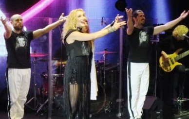 Кристина Орбакайте в Воронеже пожаловалась, что плохо получается на фото