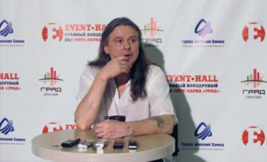 Солист группы «Чиж и Ко» в Воронеже рассказал, что ему аж 17 лет мешает выпустит...