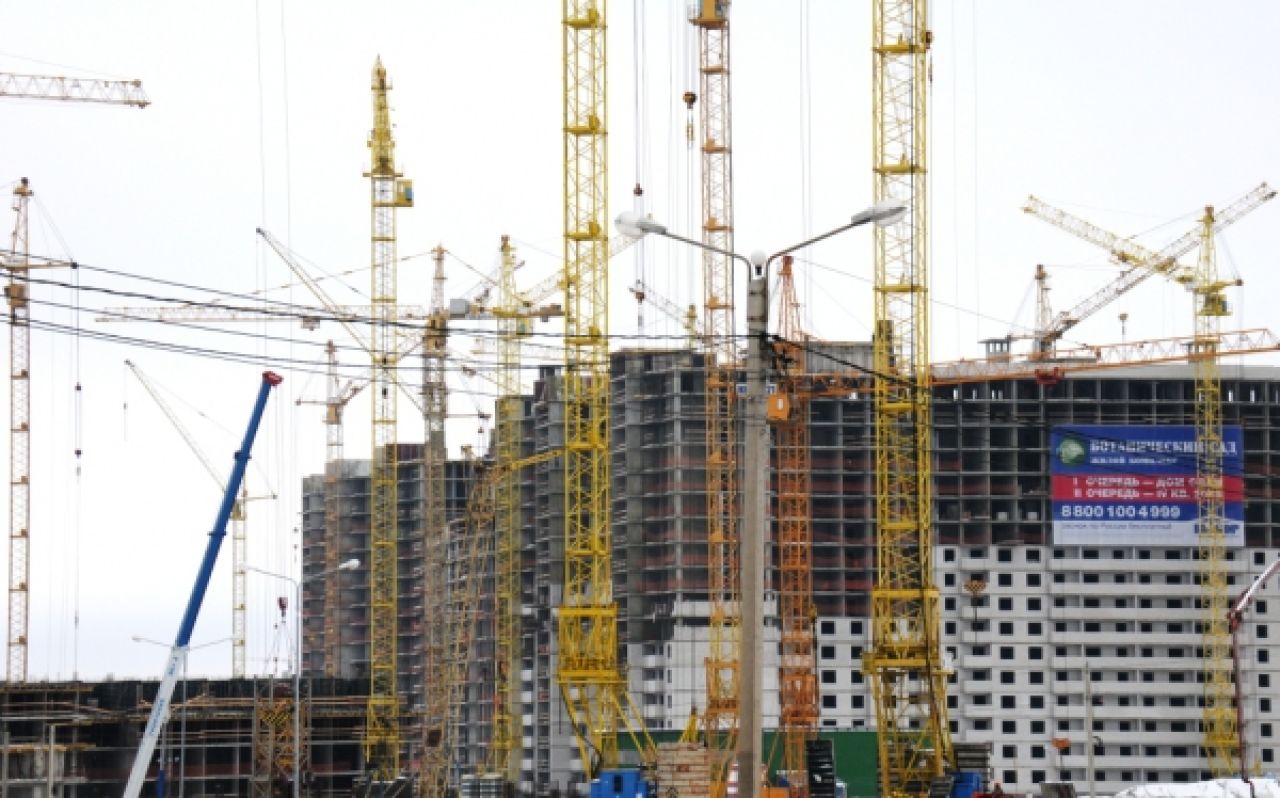 Откровения воронежской крановщицы: «Мы работаем на технике, которой место на свалке»