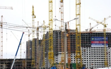 Откровения воронежской крановщицы: «Мы работаем на технике, которой место на свалке»