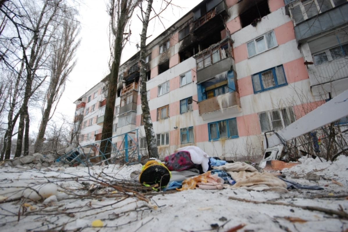 Жильцы взорвавшегося дома боятся возвращаться в свои квартиры