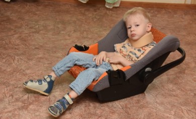 Трёхлетнему мальчику из Воронежа срочно нужны 183 тысячи рублей на реабилитацию ...