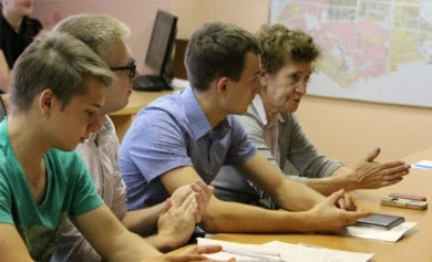 За чистотой Коминтерновского района будут следить c помощью смартфонов