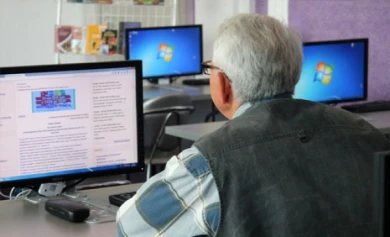 У воронежских пенсионеров появилась возможность бесплатно освоить компьютерные премудрости