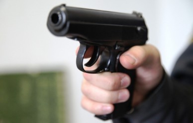 Стрельба и массовая драка у гипермаркета в Воронеже: трое раненых