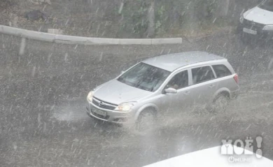 Спасатели предупреждают воронежцев о граде, грозе и шквалистом ветре