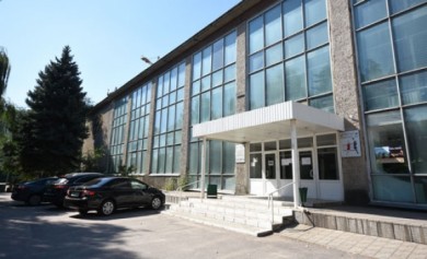 Директор спортшколы «Кристалл» написал заявление об увольнении