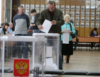 Воронежский омбудсмен раскритиковала слишком узкие прорези избирательных урн