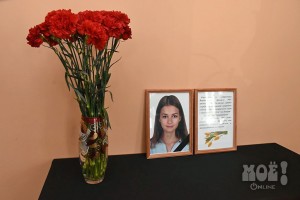 Уголок памяти в вузе, где училась Екатерина