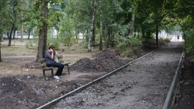В Воронеже местные жители требуют переделать сквер имени Костомарова в парковку