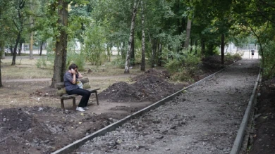 В Воронеже местные жители требуют переделать сквер имени Костомарова в парковку