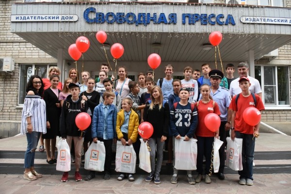 Юные газетчики «МОЁ!» за лето собрали на лечение больных детей почти 165 тысяч рублей