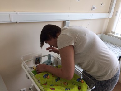 «Дочка родилась весом 550 граммов» - 4 истории мам, чьи малыши появились раньше ...