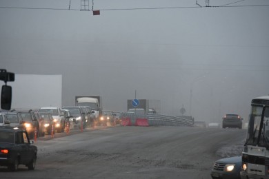 В мэрии рассказали, почему движение по развязке на 9 Января внезапно закрыли