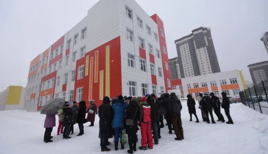 «Наших детей гораздо больше, чем мест в школе № 102»