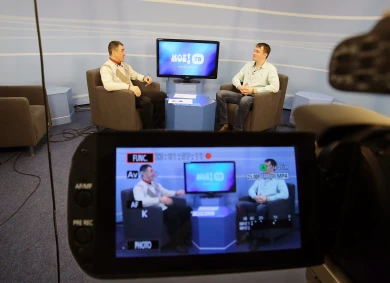 Инструкция «МОЁ!»: что делать, если попал в ДТП из-за снега и гололёда?