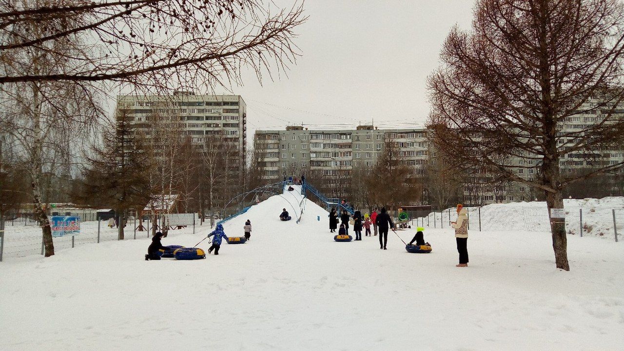 Гостью Воронежа возмутила платная ледяная горка у «Арены»