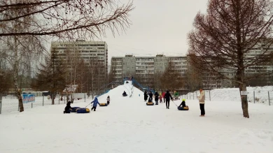 Гостью Воронежа возмутила платная ледяная горка у «Арены»