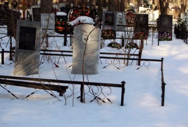В Воронеже затопило кладбища