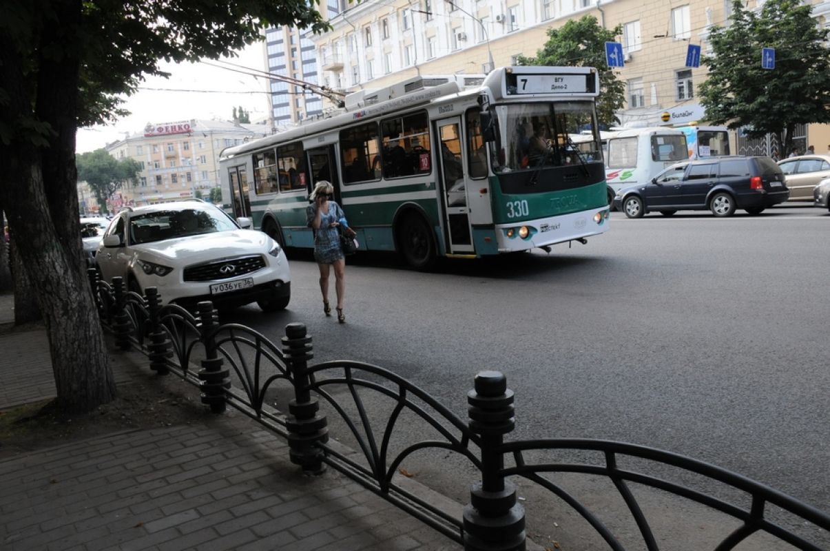 В Воронеже приостановят работу двух троллейбусных маршрутов
