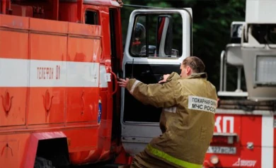 В Воронеже из-за пожара в заброшенном здании 2 квартала оказались в дыму
