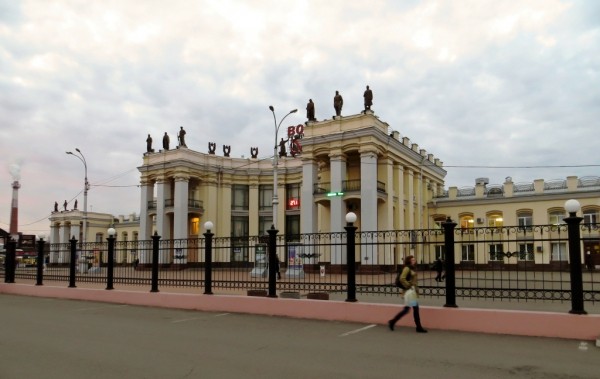 Очевидцы: в Воронеже эвакуировали главный вокзал 