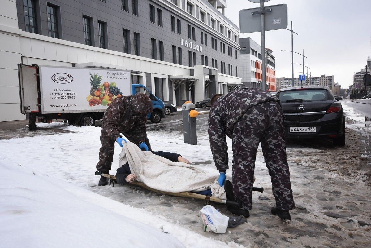 Трагическая гибель мужчины в центре Воронежа вызвала переполох