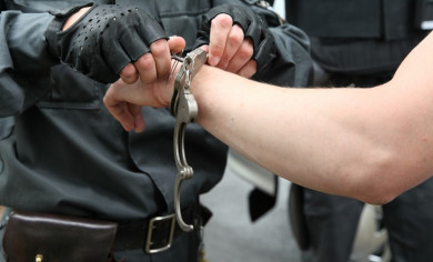 В Воронежской области поймали курьера с крупной партией наркотиков
