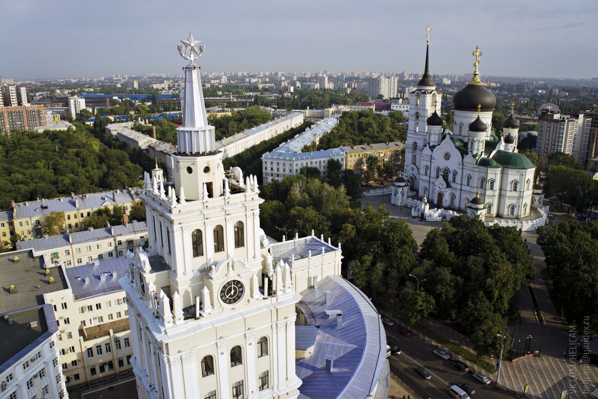 какое время в воронеже по отношению к москве