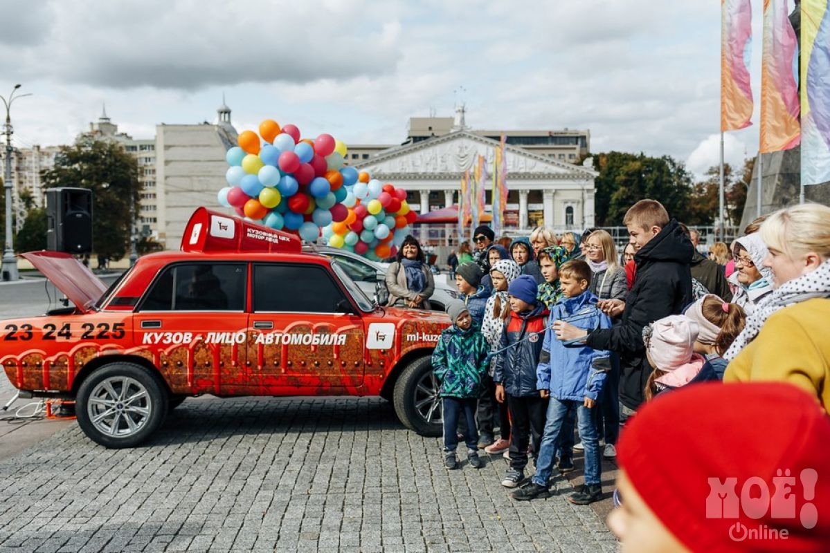 Город воронеж 2019. Мероприятия на площади город воронеж. Фото воронежа 2019. День города воронеж 2021. Салют в александрове на день города 2022.