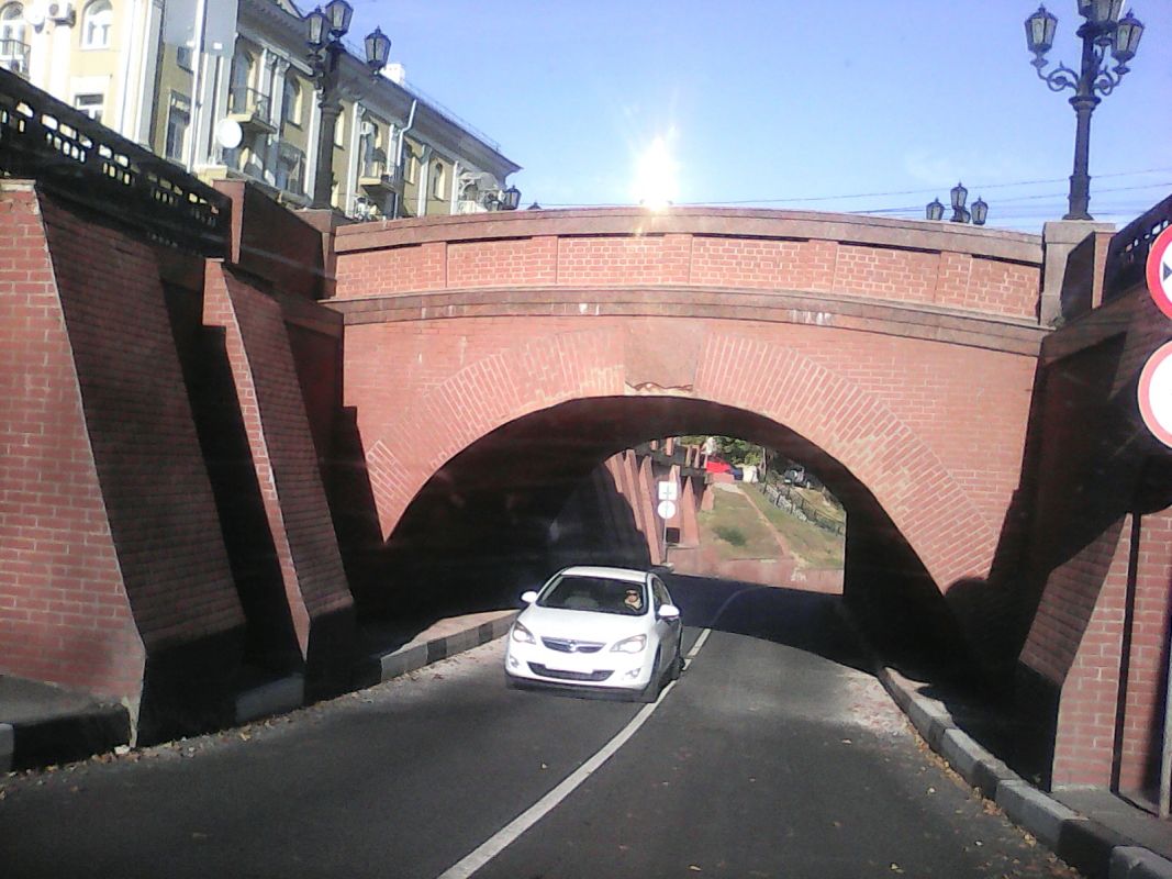 понтонный мост новоживотинное. каменный мост воронеж. мост под воронежем. каменный мост воронеж дтп. мост новоживотинное воронеж.