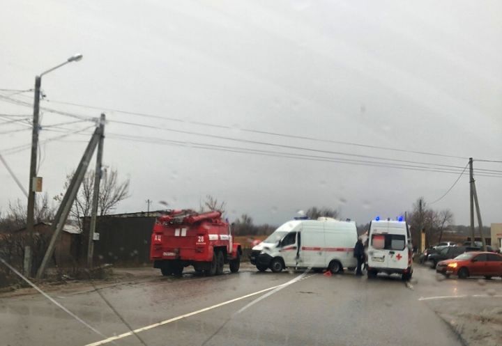 В Воронеже 82-летний водитель попал в ДТП с тремя пострадавшими