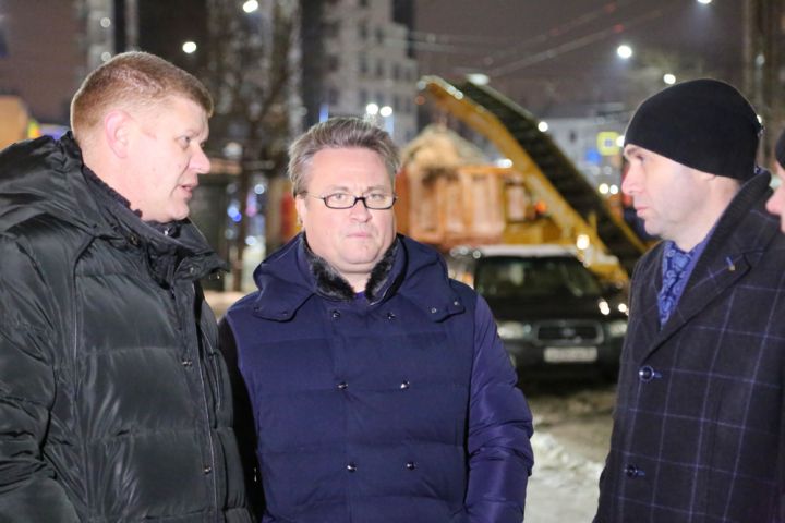 Вадим Кстенин лично проверил ночную уборку города