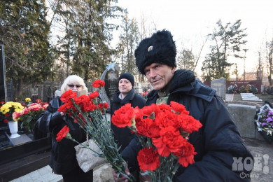 Сириец, который через Воронеж вёл скакуна для Путина, дошёл до Москвы