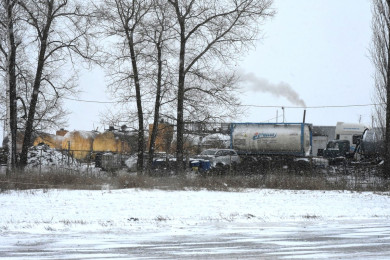 Жители Рогачёвки: «Мы задыхаемся от станции по пропарке цистерн»
