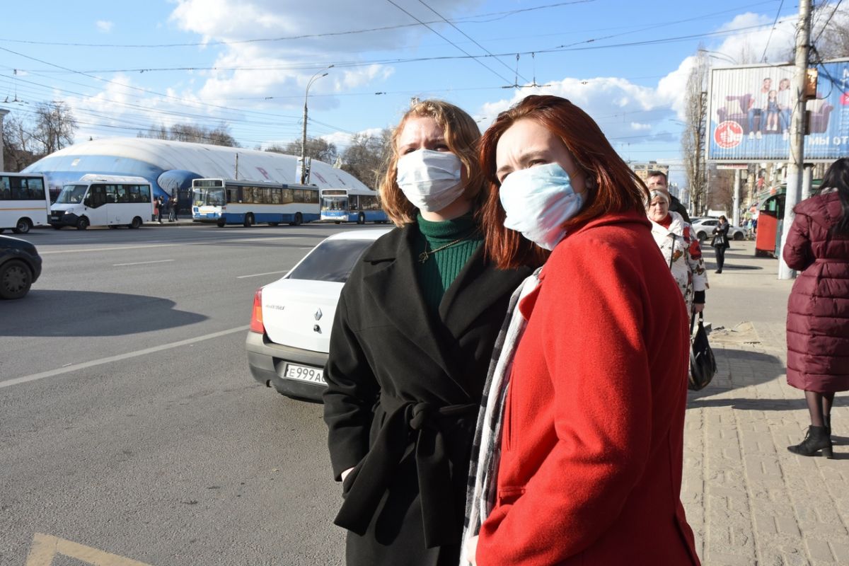 В Черноземье в общественный транспорт и такси не пускают без масок
